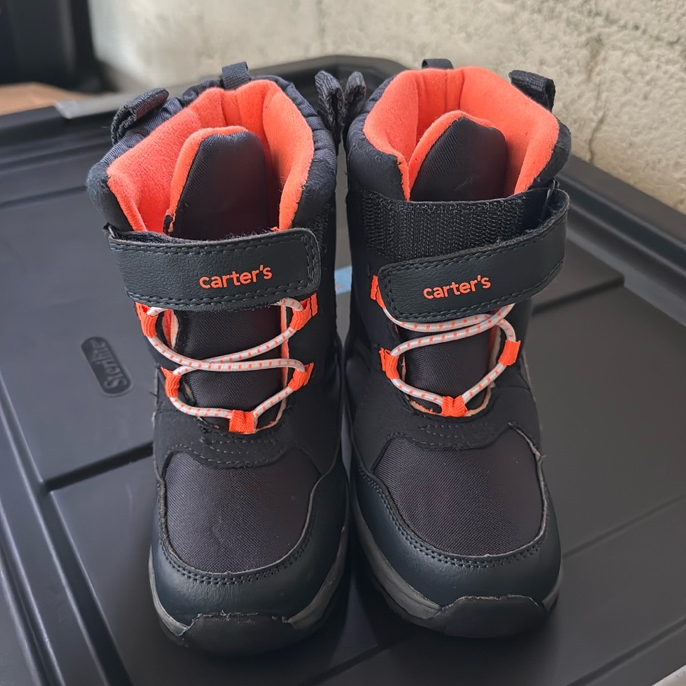 Toddler boy size 11 Snow boots